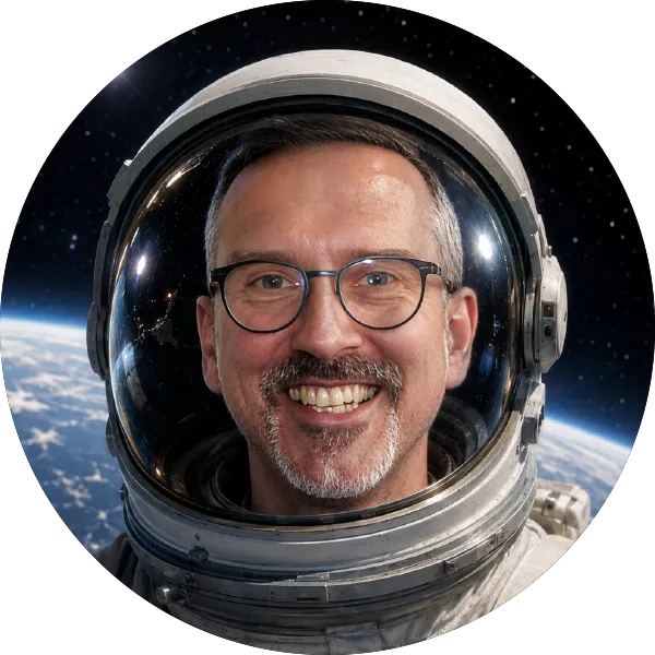 Programmleiter Marcus Weber als Astronaut